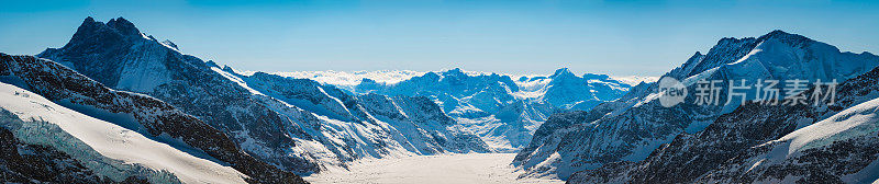 史诗般的山脉景观，雪峰，全景冰川，阿尔卑斯山脉，瑞士
