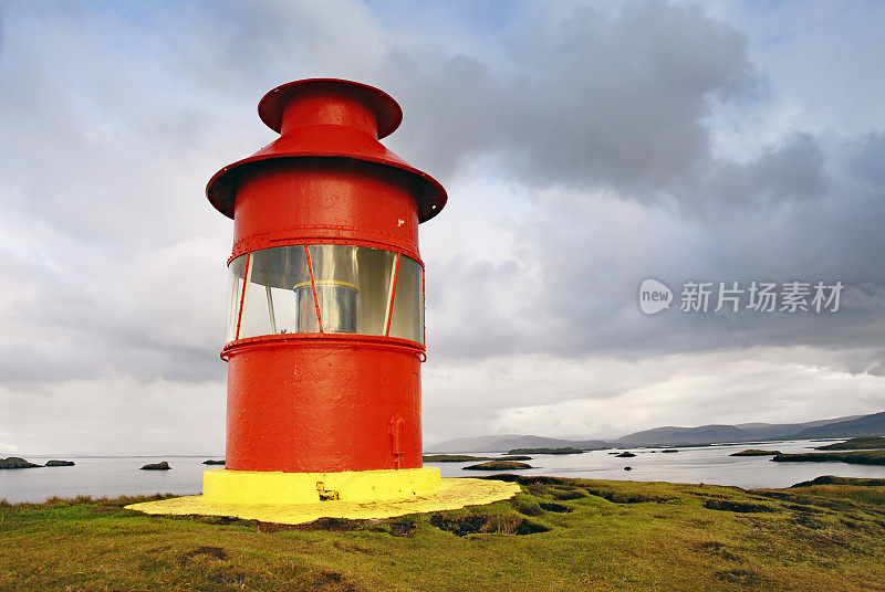冰岛斯奈费尔斯半岛斯蒂基索尔穆尔的灯塔