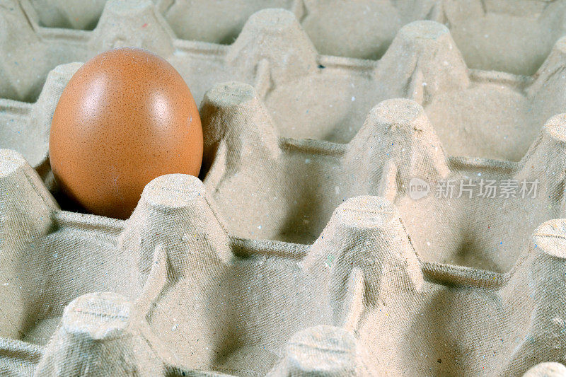 鸡蛋托盘。