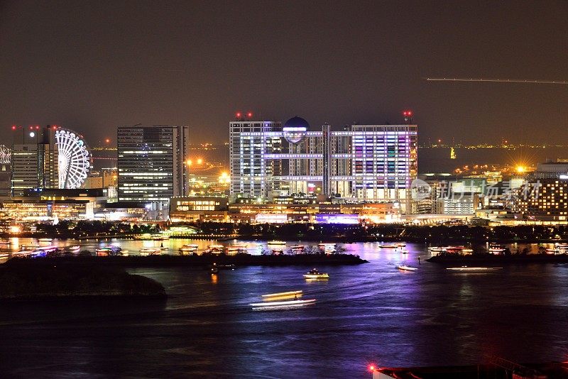 东京湾地区夜晚的城市景观