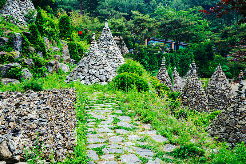 韩国瓦宇寺的石塔