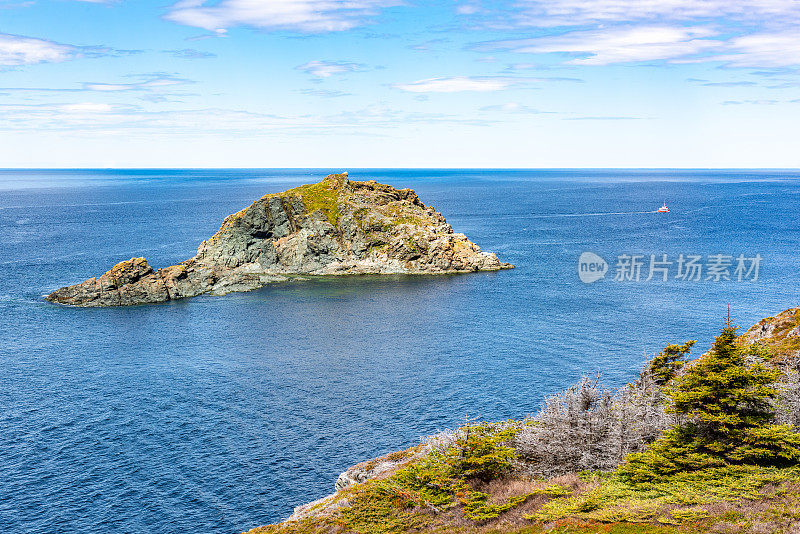 低头，保姆洞和睡眠湾小径，乌鸦头，Twillingate，加拿大