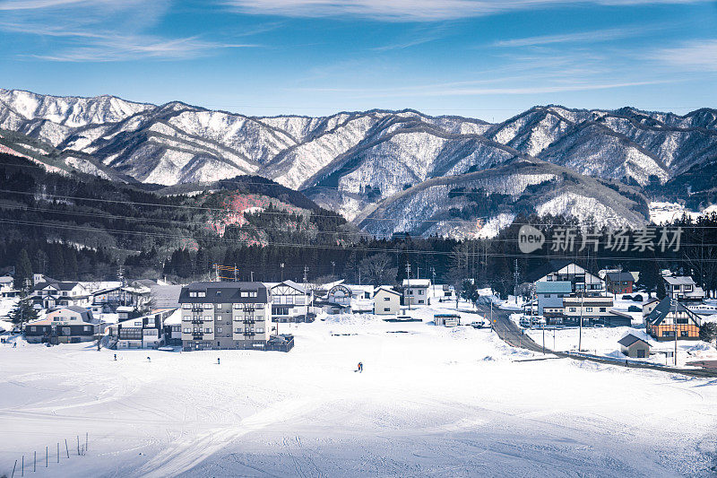 日本白波的高山滑雪场