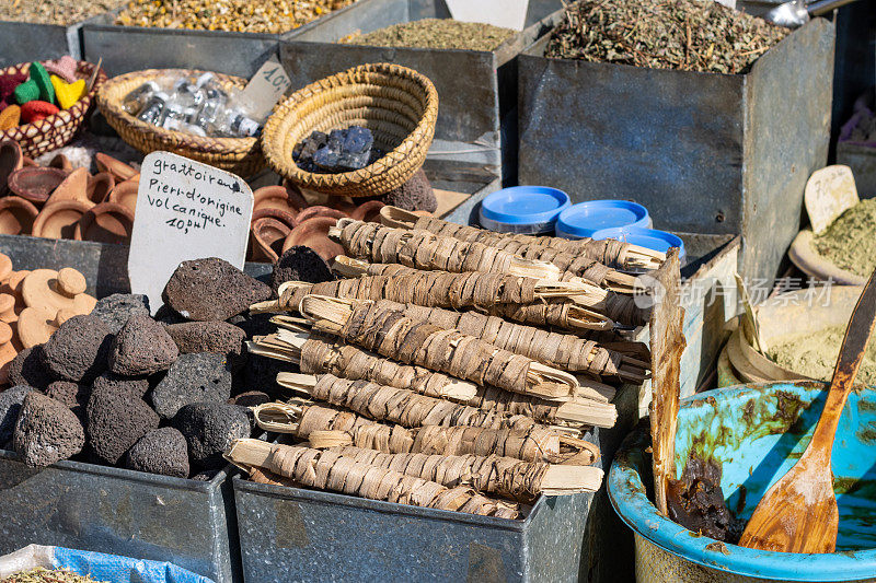 摩洛哥马拉喀什的香料集市