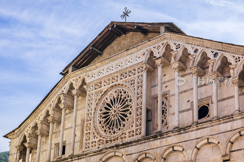 卡拉拉大教堂(意大利托斯卡纳)