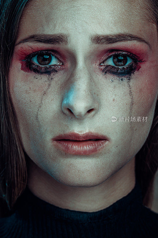 哭泣的女人