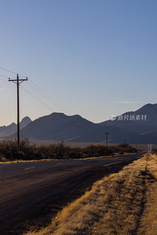 南加州开放公路山脉电力线路