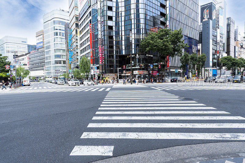 日本东京银座斑马线