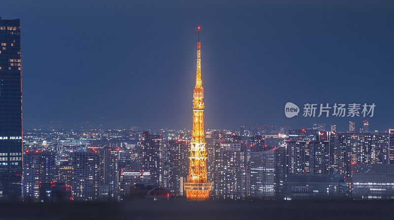 夜光尖塔:夜空下的东京塔