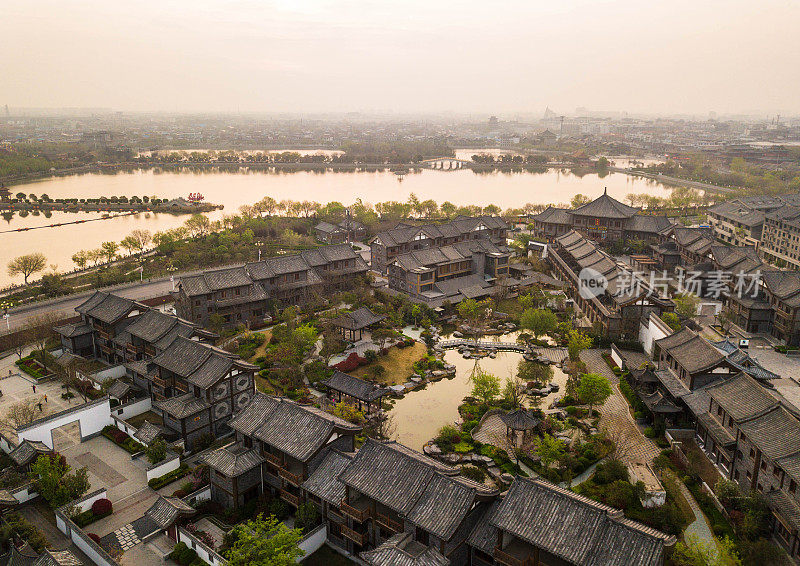 中国河南省开肥市千禧城公园的空中高角度