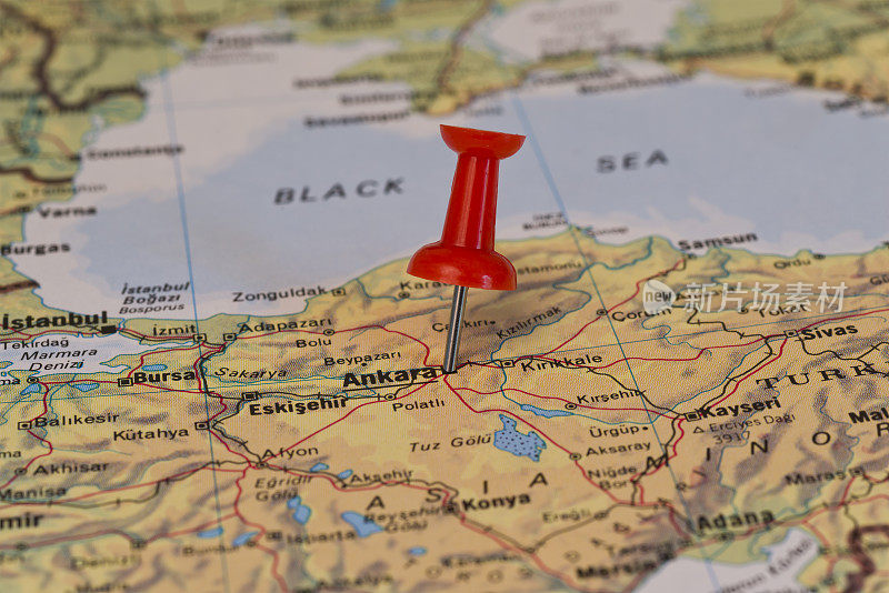 土耳其地图上用红色图钉标出安卡拉