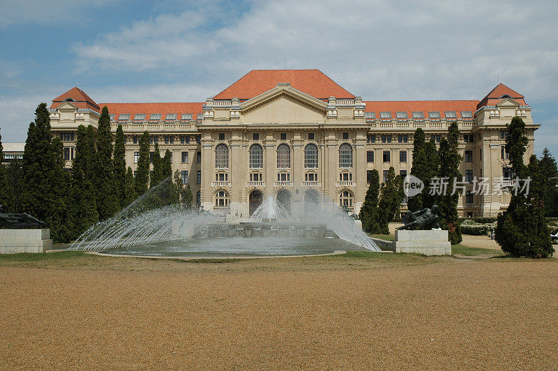 匈牙利德布勒森大学