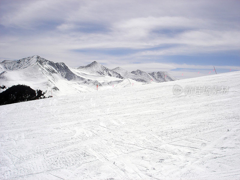 滑雪运行