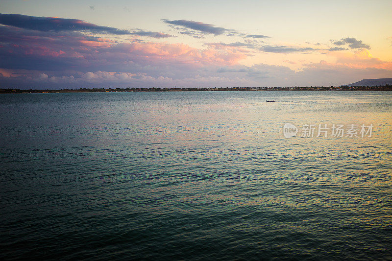 美丽的海景。迷人的海景。西西里。意大利。