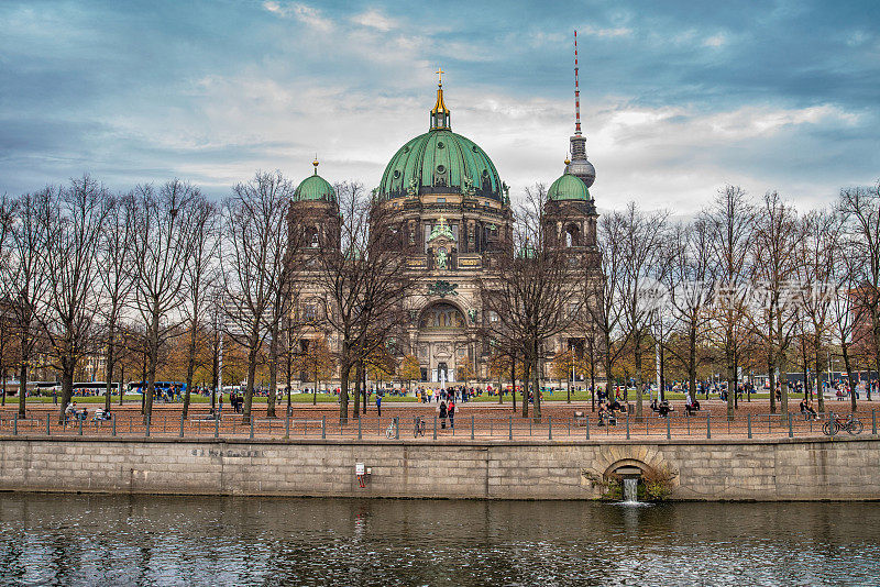 柏林大教堂在德国被称为柏林大教堂