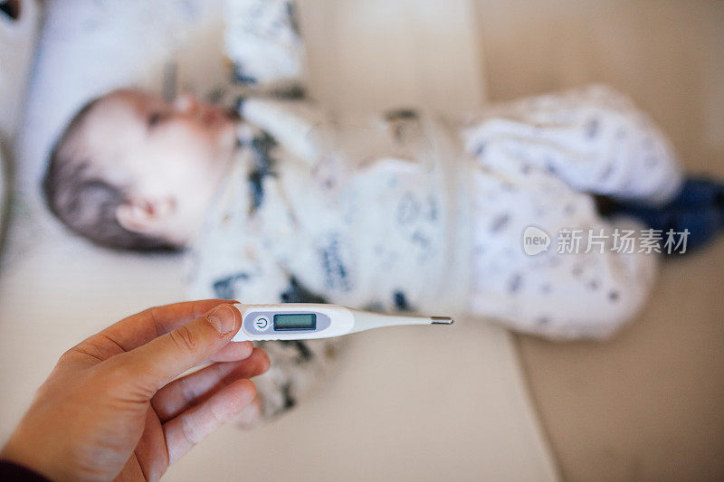 体温计用来测量孩子生病时的温度