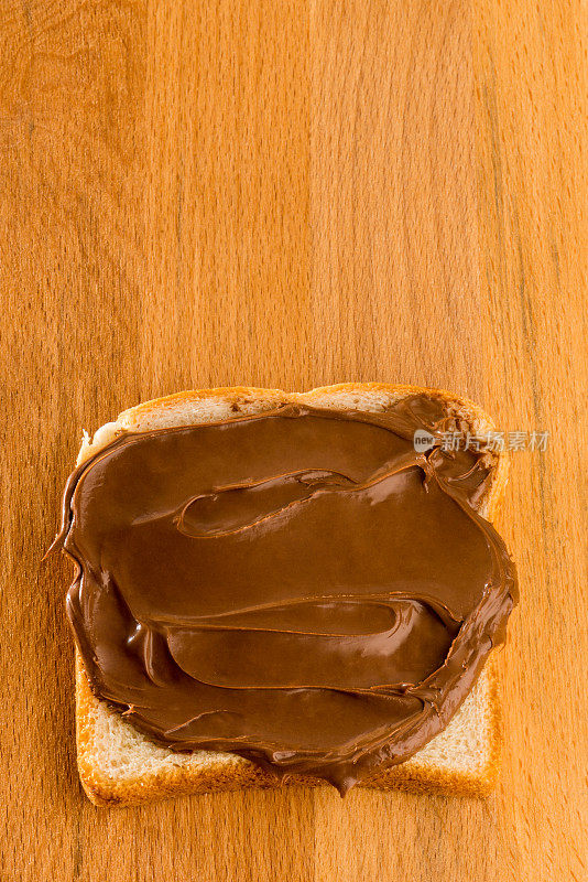 巧克力奶油烤面包