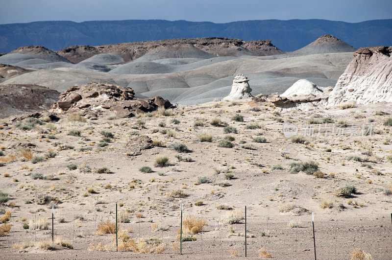 亚利桑那州纳瓦霍保留地的侵蚀粘土岩层