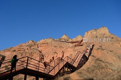 丹霞地貌景区栈道