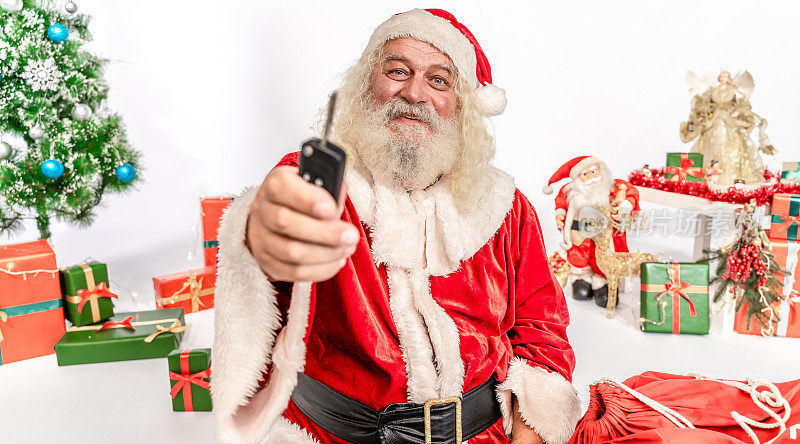 圣诞老人给了相机的车钥匙