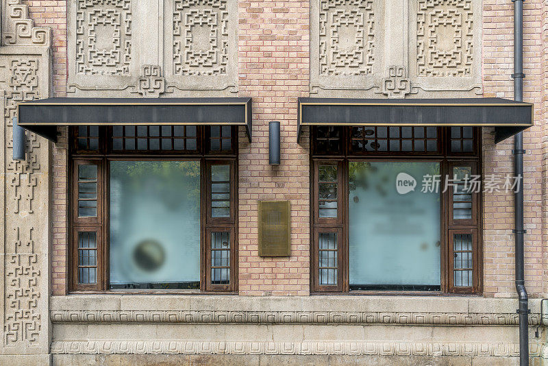 上海外滩欧式建筑门窗