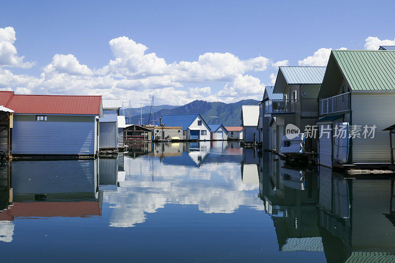 浮动住宅