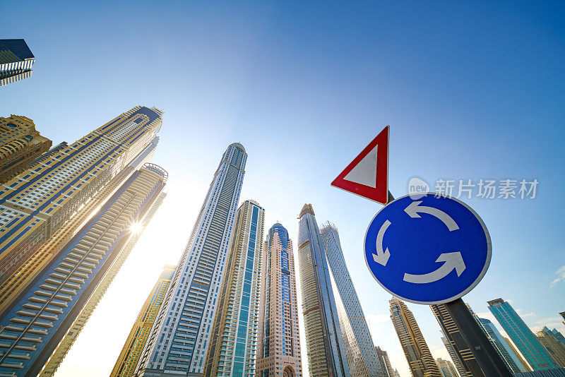 迪拜码头交通标志