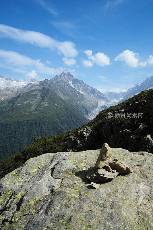 阿尔卑斯山的山脉景观