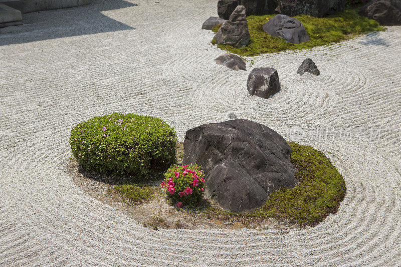 日本京都百库曼本细寺的禅宗花园
