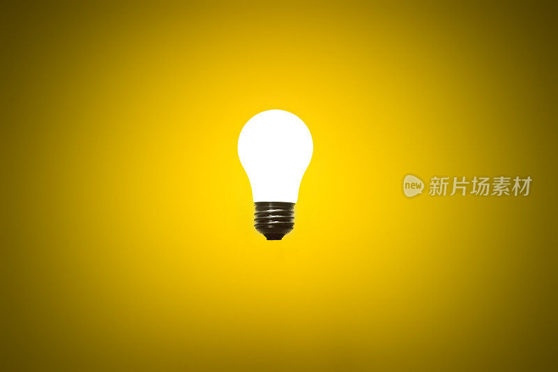 黄色灯泡