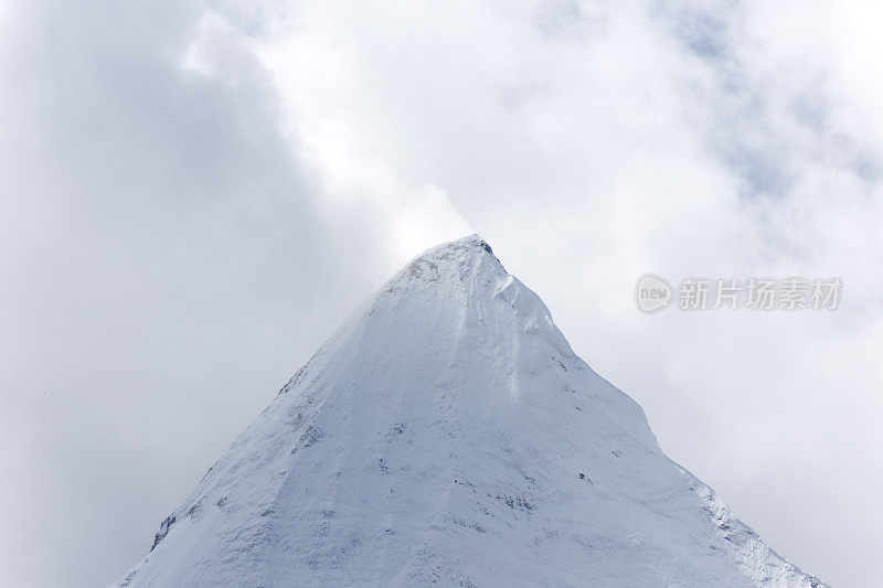 雪山