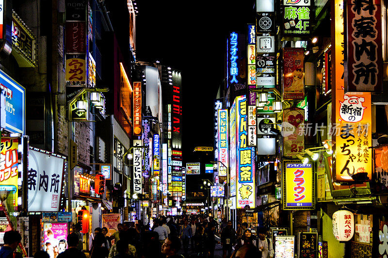 东京街景-新宿夜景