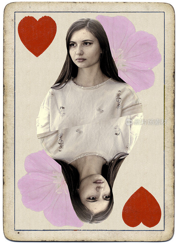 年轻美丽的保加利亚户外女孩红心皇后扑克牌