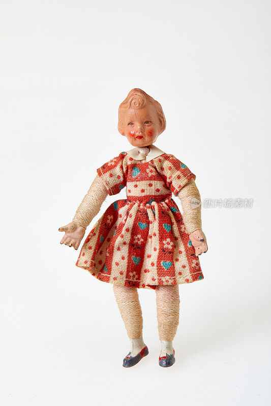 古董木偶，金发女人