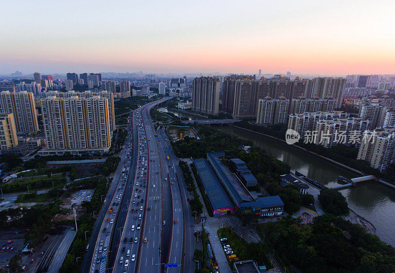 空中高速公路连接