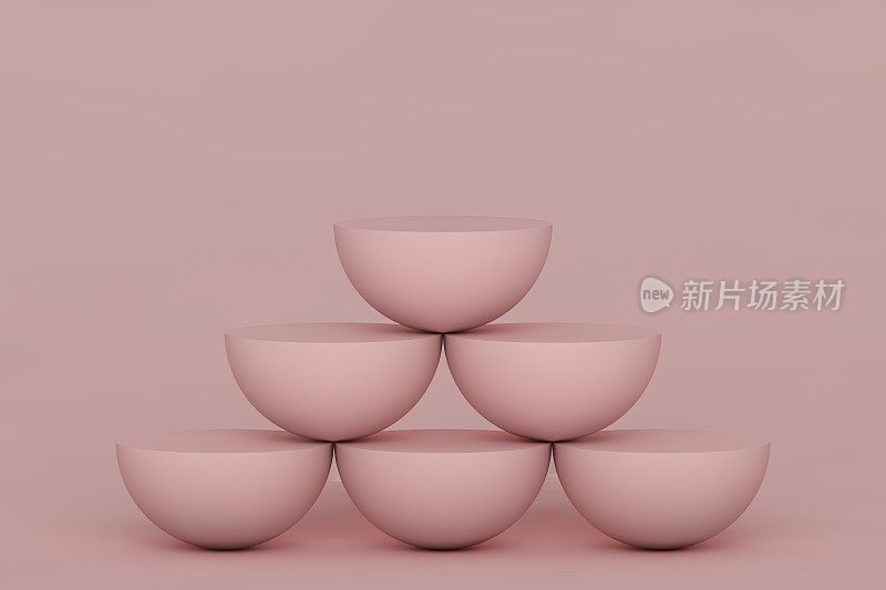 3d渲染，抽象原始几何形状孤立在粉红色的背景。金字塔，一排排粉红色的半球。空白平台展示，讲台，空基座。平衡的概念。现代最小设计