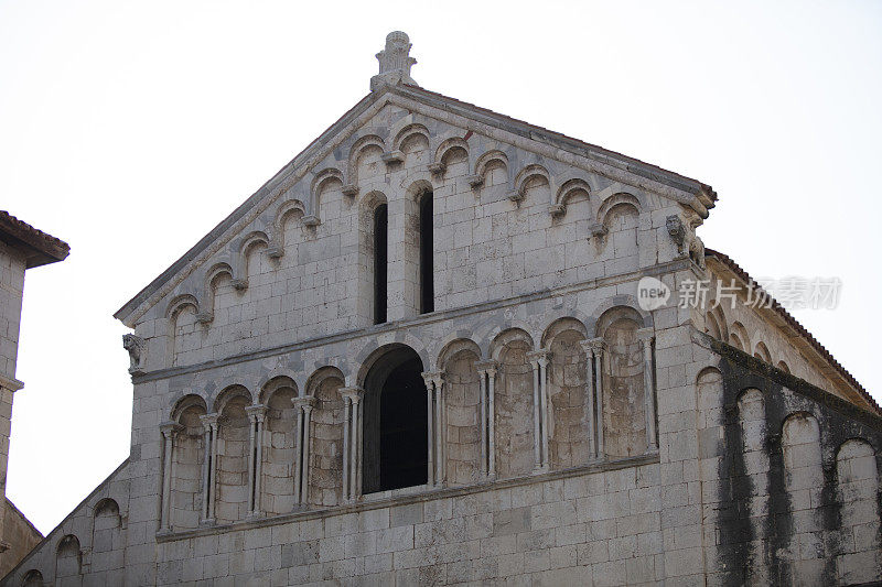 历史悠久的教堂位于克罗地亚的扎达尔，