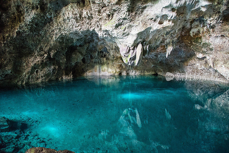 洞穴