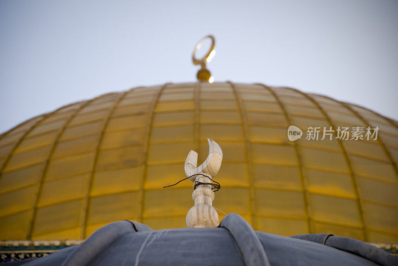 耶路撒冷圆顶清真寺的伊斯兰新月
