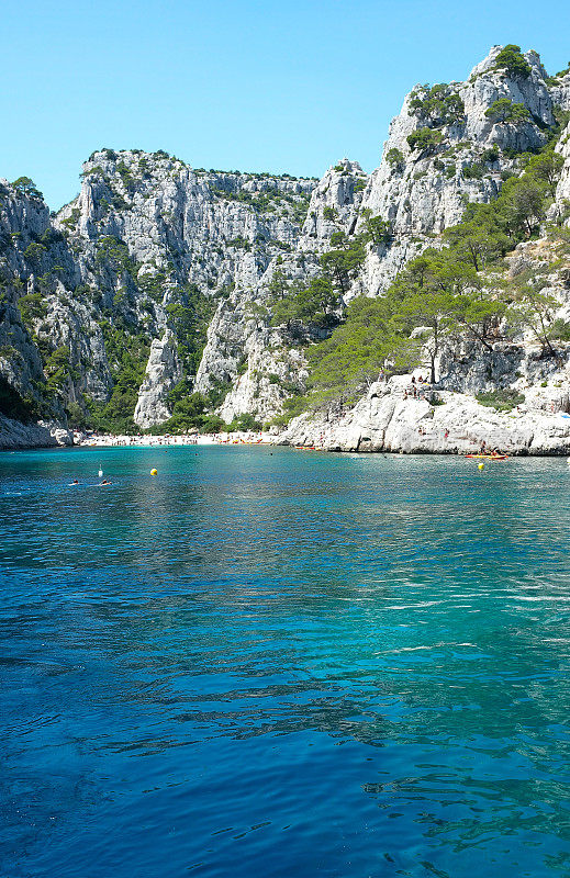 靠近卡西斯的地中海小溪(Calanques)