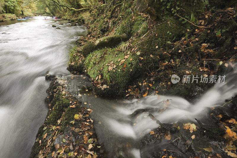 水流入达特穆尔国家公园的达特河