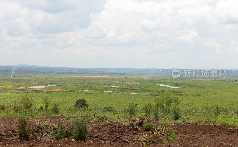 卢旺达南部的尼亚巴龙戈河-巴杰塞拉