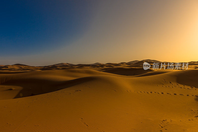 摩洛哥撒哈拉沙漠的梅尔祖加