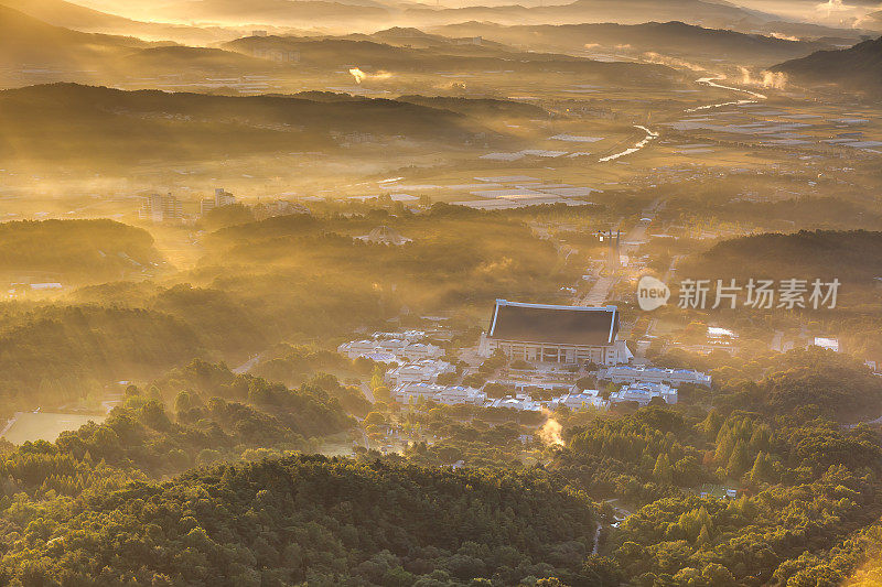 天安黑山独立纪念日上午