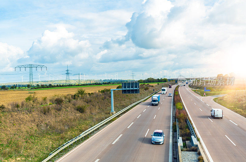 德国高速公路与风力涡轮机的背景