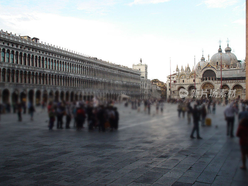 威尼斯广场在欧洲的意大利圣马可广场