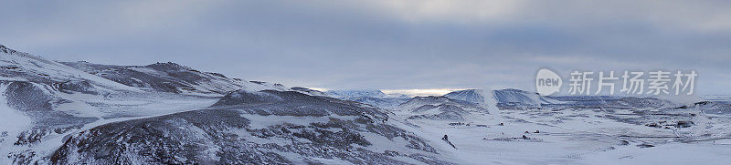 Myvatn冰岛冬季火山风景全景