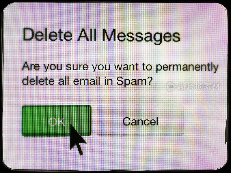 删除垃圾邮件网页按钮和鼠标箭头在电脑屏幕上