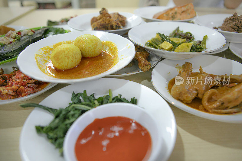 印尼西苏门答腊巴东巴东的一种传统美食