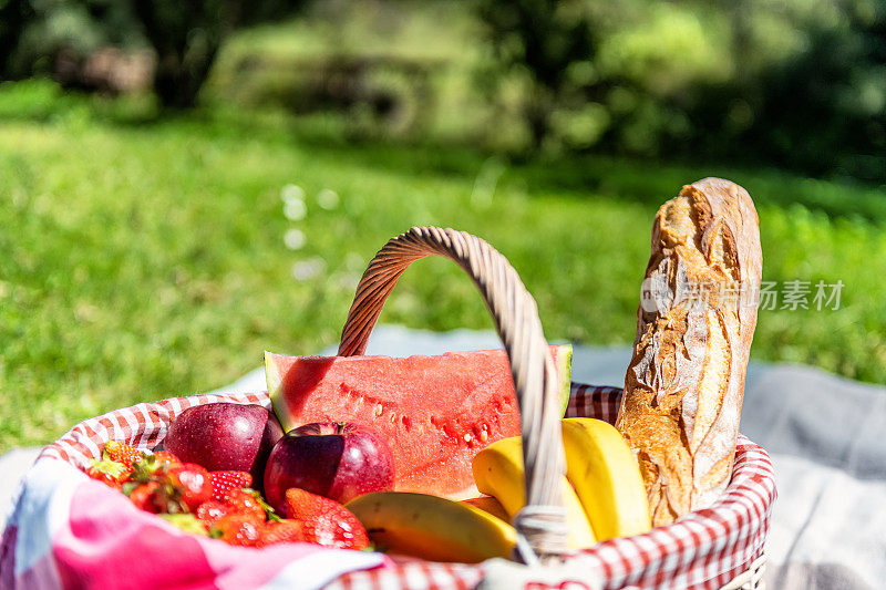 夏日野餐，有机水果